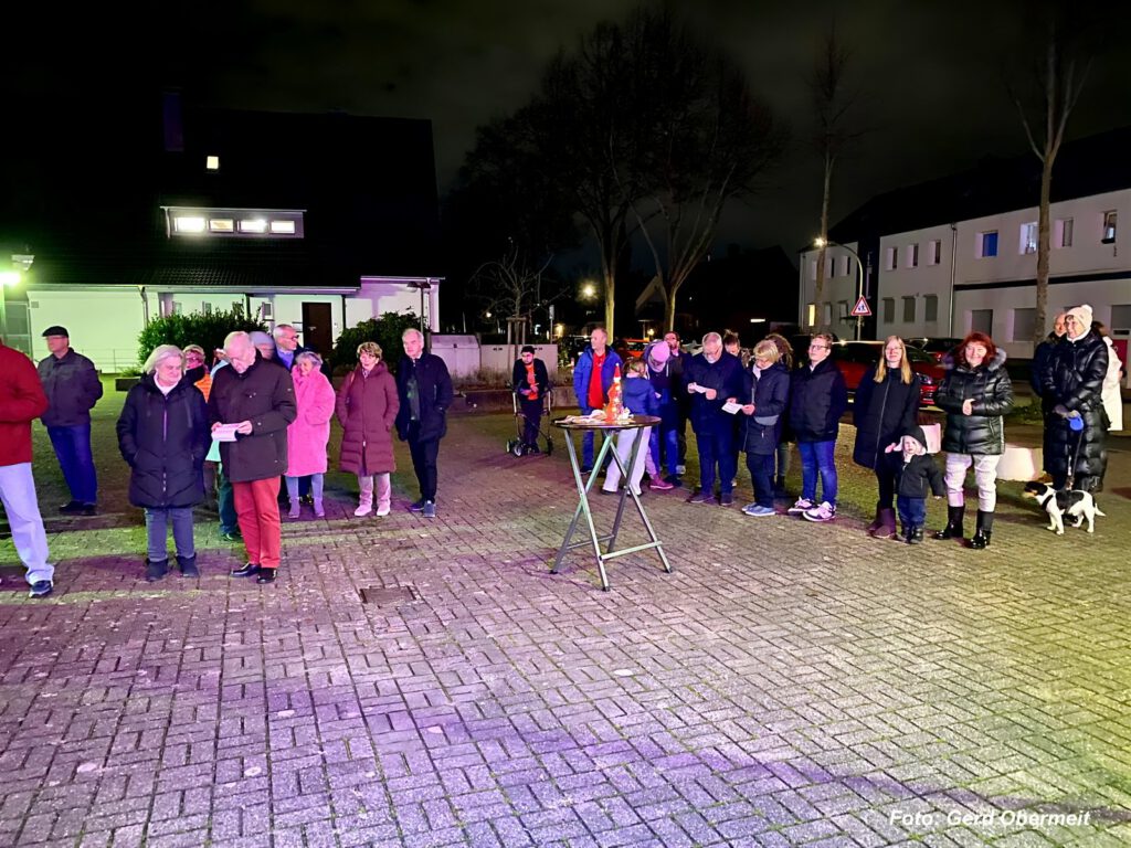 Lebender Adventskalender 2024 in Bodelschwingh und Westerfilde, Türchen Nr. 1